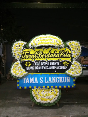 Papan Bunga Duka di Cangkiran